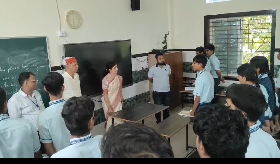 दमोह में बाल अधिकार संरक्षण आयोग की सदस्य अर्चना गुप्ता का औचक निरीक्षण, स्कूलों को दिए दिशा-निर्देश दमोह में बाल अधिकार संरक्षण आयोग की सदस्य अर्चना गुप्ता का औचक निरीक्षण, स्कूलों को दिए दिशा-निर्देश